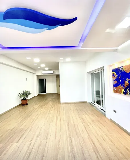 Se Vende Local Comercial De 73 Mts En Obra Gris En El Centro Empresarial Las Cascadas