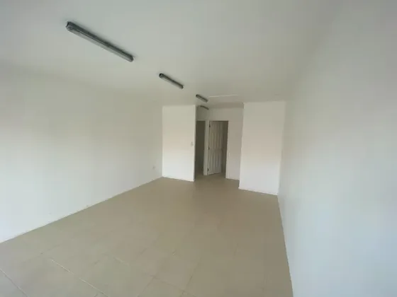 Arriendo Local Comercial Ideal Barberia Y Sushi