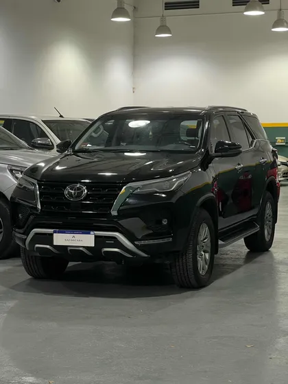 Toyota Hilux Sw4 2.8 Srx 177cv 4x4 7as At