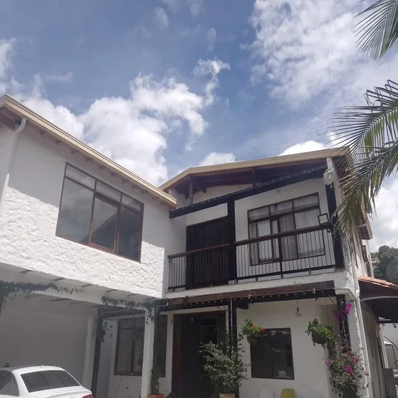 Casa Finca Estilo Mediterraneo En Venta En La Ceja (via Hacia El Retiro Por Pantanillo)