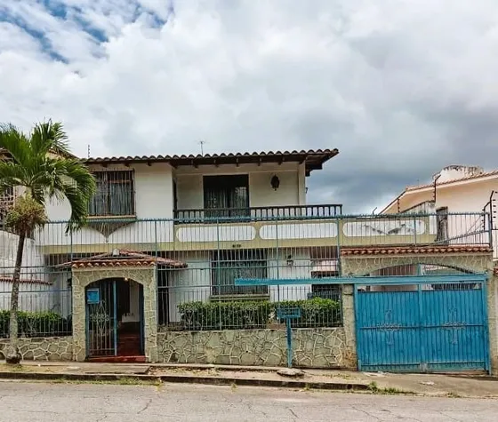 Venta Excelente Casa Quinta Dos Niveles En Macaracuay Con Gran Potencial De 340,40m2.