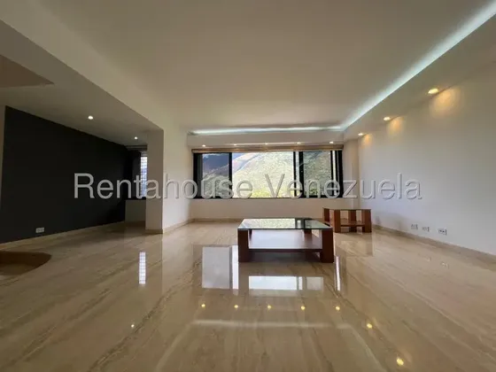 Apartamento En Venta En Urb Miranda Amplio, Acogedor Y En Perfecto Estado Yf
