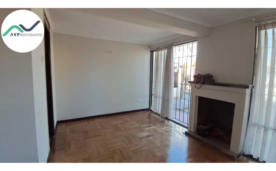 Arriendo Amplia Casa En La Cisterna (172828)