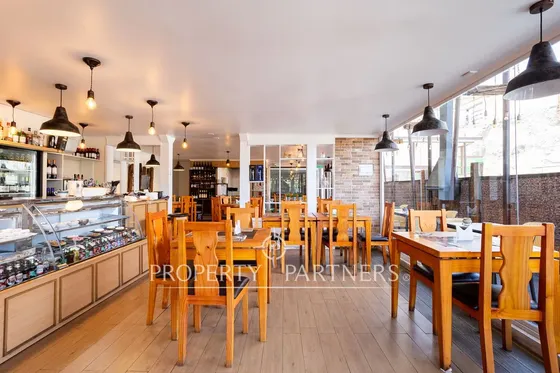 Arriendo De Restaurant Implementado Y Funcionando ...