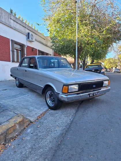 Rapid Classics: Eine Suche. Alle Oldtimer. 30 » Rapid Classics: Eine Suche. Alle Oldtimer. Ford Falcon Sprint 3.6 1979 Sp