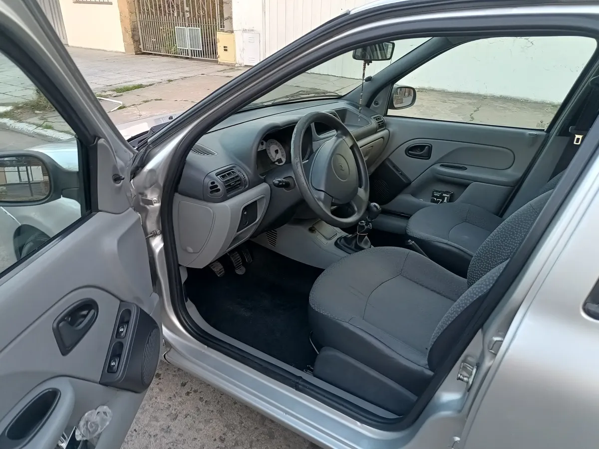 Renault Clio 1.2 Pack Plus524176039021783045