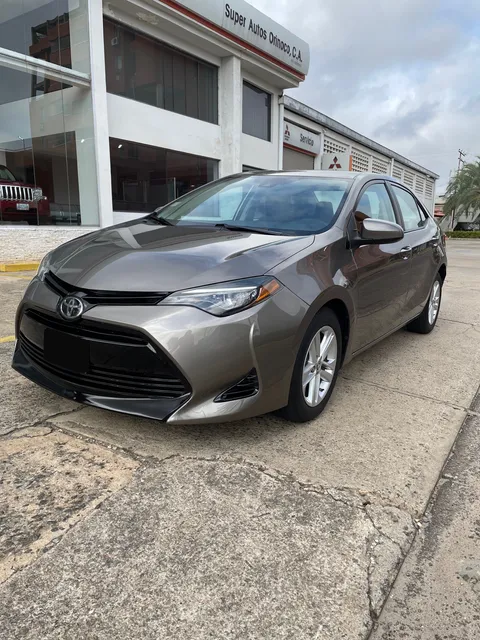 Toyota Corolla Le