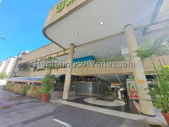 Juan Carlos González. Renta House Carabobo Alquila Local Comercial Cc Shoping Centa Urb. Prebo 1 Valencia Mls #25-23613 Rah/jcg.