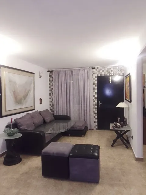En Venta Casa Tipo Chalet, Urbanizacion Nueva Casarapa, Guarenas