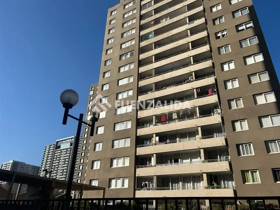 Departamento En Venta De 2d 2b 2e En San Joaquín