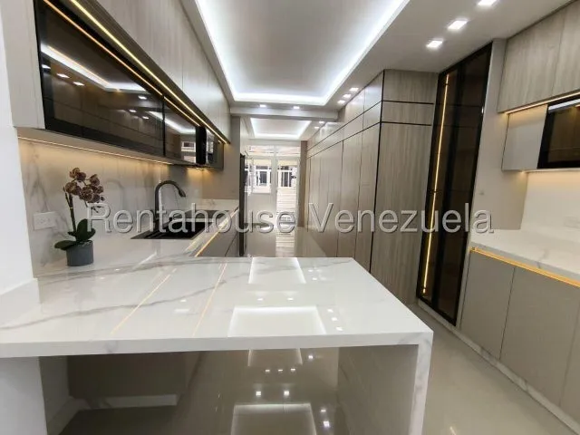 Diana C, Vende Espectacular Apartamento En Trigal Norte Valencia Rc-dc 25-13223