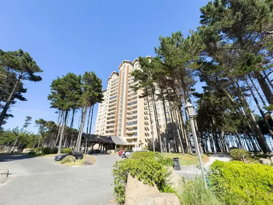 Departamento En Bosque Mar