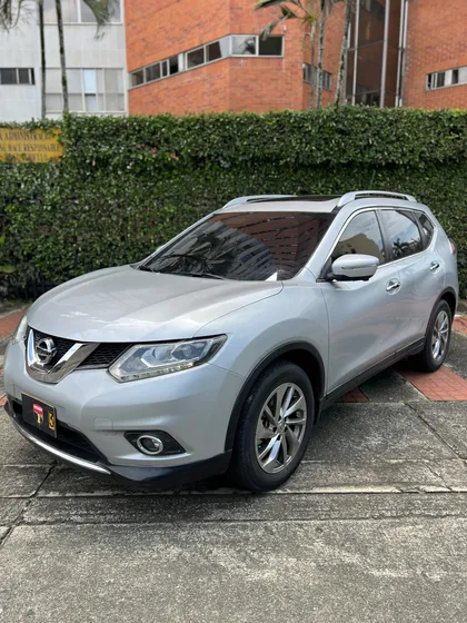 Nissan Xtrail 2.5 Exclusive