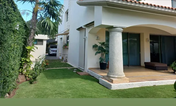 Casa En Venta  En La Sm 16 