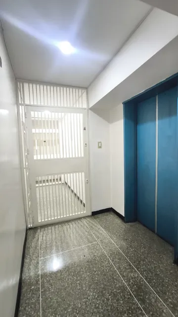 Apartamento En Venta La Candelaria 65m2 2hab/1b G2h