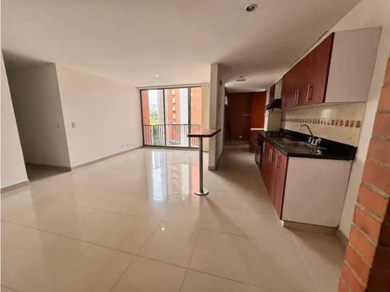 Apartamento En Venta En Itaguí, Sector Ditaires 