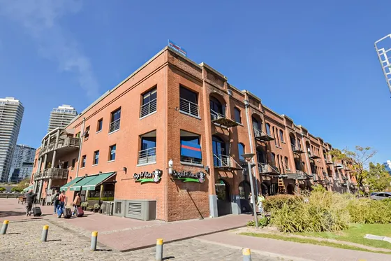 Oficina Duplex - Venta - Terraza - Cochera Doble - Puerto Madero