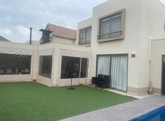 Casa En Venta De 3 Dorm. En Pudahuel