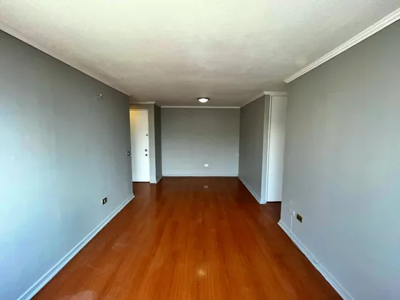 Dpto. Sta.isabel/san Francisco 3 Dorm 2 Baños 1 Box 1 Bodega