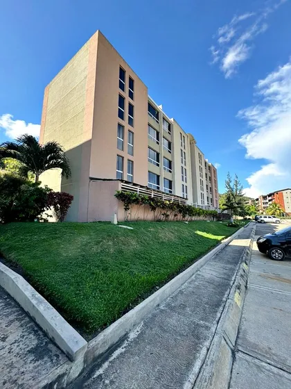 Apartamento En Planta Baja Obra Blanca En C.r. Vista Al Mar, Barcelona