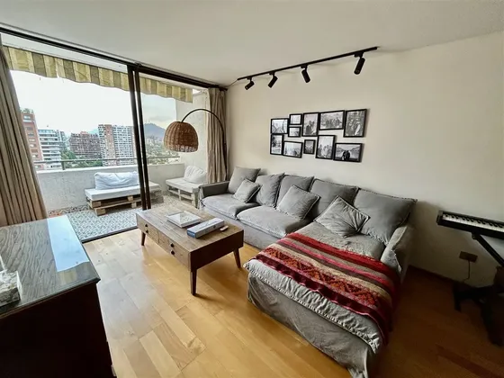 Dpto En Venta De 3 Dorm Con Vista Panorámica Despejada