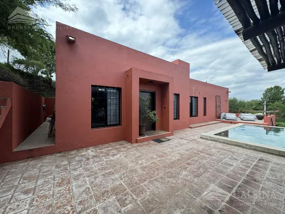 Casa En Venta Tres Dormitorios - Mendiolaza Golf