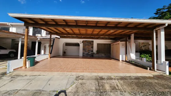 Mg Casa En Alquiler Los Algarrobos La Guayana