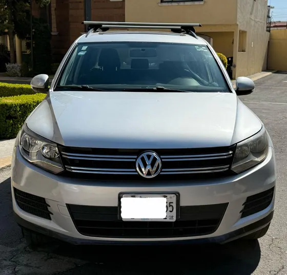 Volkswagen Tiguan 2.0 Nive Tiptronic Climatronic At