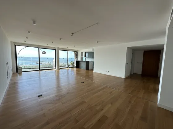Venta Con Renta Penthouse 2 Dormitorios Con Terraza, Forum