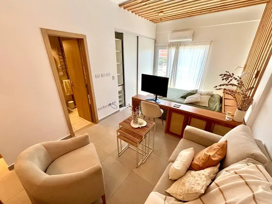 Venta Monoambiente Full Amoblado Quilmes Centro Con Cochera