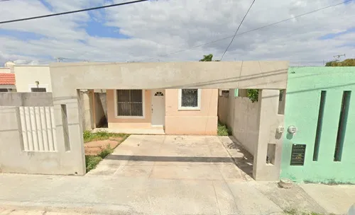 Venta De Casa En Col. Juan Pablo Ii, Merida Recuperacion Bancaria Laab2