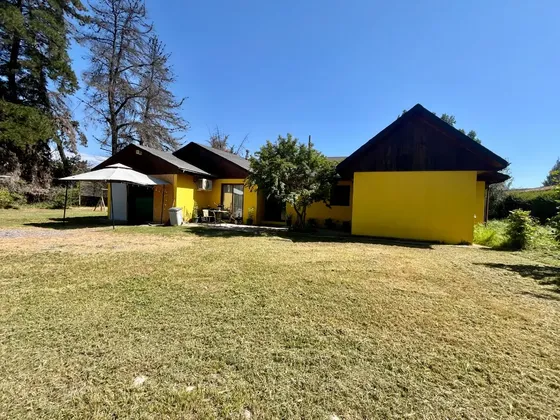Cómoda Casa En Parcela En Linderos