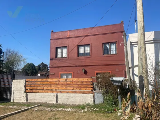 Venta Casa 4 Ambientes C/pileta En De Vicenzo Grande, Del Viso, Pilar 
