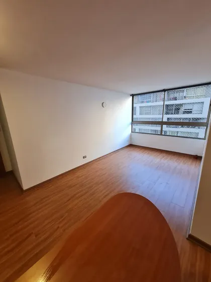 Arriendo Departamento Cercano A Metro