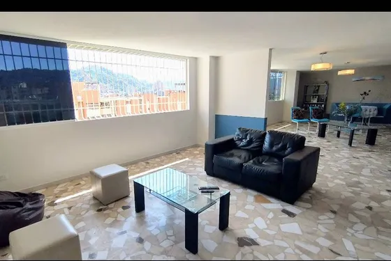 Venta De  Pent House Remodelado En El Paraiso, (callejón Machado) Cercano A Comercios, Y Comandancia Guardia Nacional