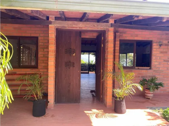 Venta Finca En Girardota, 8.595 Mts, 1 Solo  Nivel, El Totumo, 