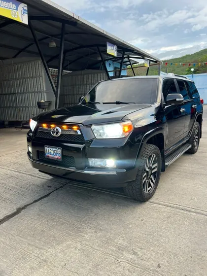 Toyota 4runner .