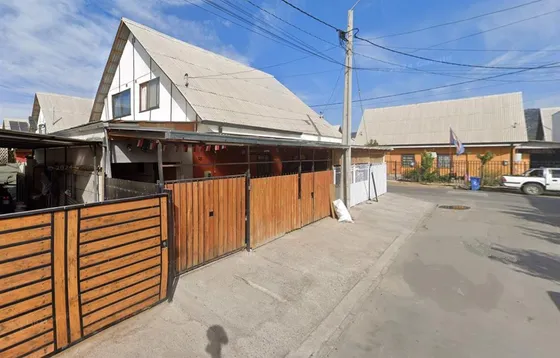 Casa En Venta De 3 Dorm. En Talca