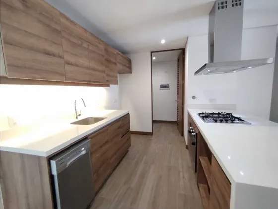 Apartamento En Arriendo Sector Ciudad Del Rio