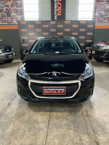 Peugeot 208 1.6 Active