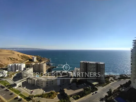 Vista Despejada Hacia La Bahia , Costa De Montemar
