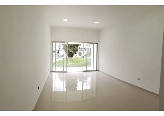 Venta De Casa Comercial Guayacanes, Manizales