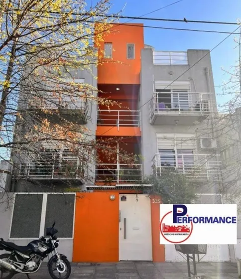 Excelente Dto. Tipo Ph 2 Amb Planta Baja Al Fte. C/ Fdo.