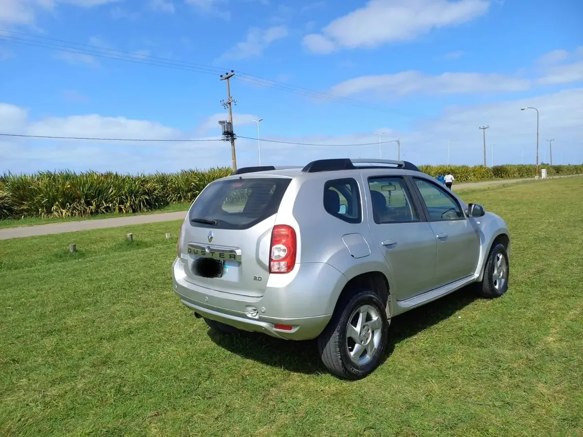 Renault Duster 2.0 4x2 Luxe Nav 138cv567243862873231361