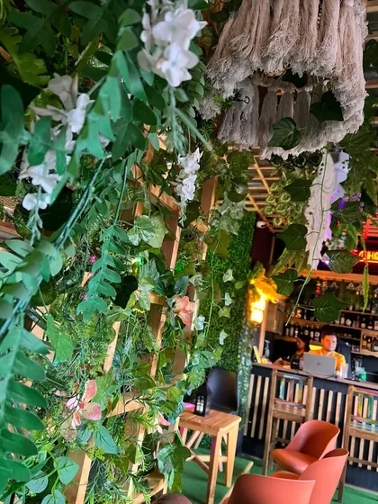  ¡oportunidad Única De Negocio!  Se Vende Hermoso Café Bar En San Antonio De Pereira  Rionegro (antioquia)
