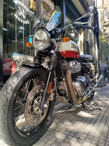 Royal Enfield Interceptor 