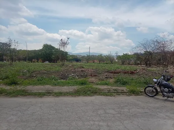 Terreno En Venta Cerca Del Biglow Center. Zona Industrial Castillito. San Diego Ag