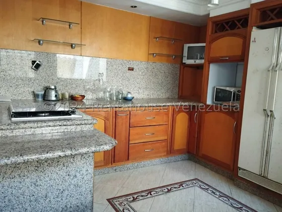 Casas En Venta En Intercomunal De Cabudare Cod.25-12166 Nd
