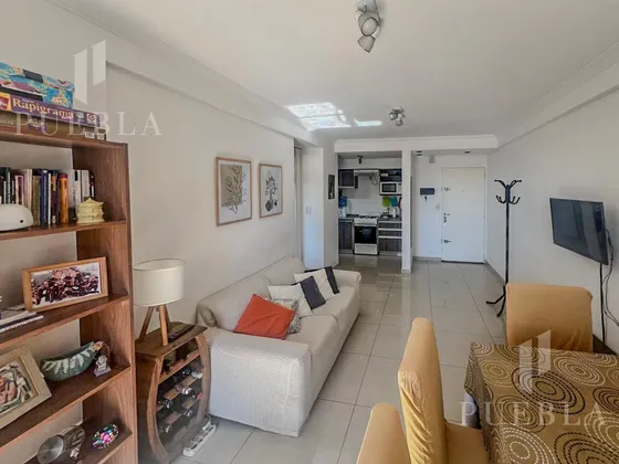 Venta Depto 2 Ambientes Lomas De Zamora Con Cochera Y Balcon