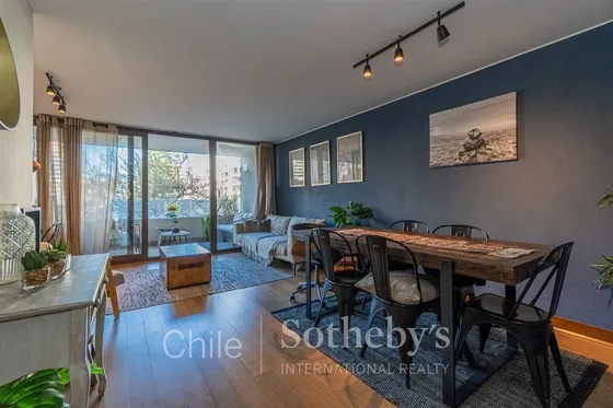 Departamento Amplio En Venta De 3 Dorm. En Las Condes